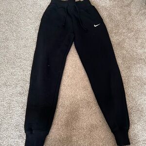 Nike women sweatpants size XS